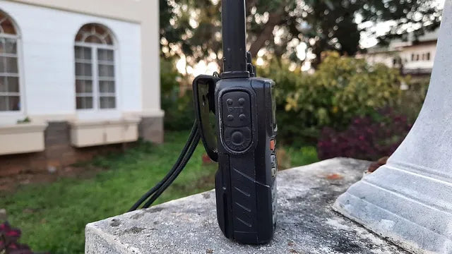 Yaesu VX-6R 144/222/430 MHz 5W Radio dual band VHF UHF IPX7 "El equipo de radio para el fin del mundo" Precio + iva