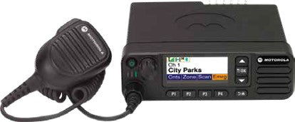 Motorola DGM™5500e MOTOTRBO™ VHF 136-174 Mhz 1000CH DMR 45W Radio móvil original digital y analogica conexión total Precio + iva