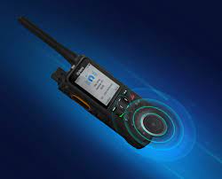 Hytera HP686 UHF1-2 400-527MHz 1024CH Digital y Analogico 4W Radio Digital Analogico con Man- down, GPS, Bluetooth con pantalla LCD Precio + iva