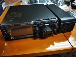 Yaesu FT-710 AESS Radio Móvil/Base 100W HF/50MHz SDR con FPGA y AESS, Pantalla TFT Táctil de 4.3", DVI-D, USB, SD, incluye altavoz SP40, Sintonizador Automático Precio + iva
