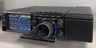 Yaesu FT-710 AESS Radio Móvil/Base 100W HF/50MHz SDR con FPGA y AESS, Pantalla TFT Táctil de 4.3", DVI-D, USB, SD, incluye altavoz SP40, Sintonizador Automático Precio + iva
