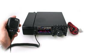 Yaesu FT-710 AESS Radio Móvil/Base 100W HF/50MHz SDR con FPGA y AESS, Pantalla TFT Táctil de 4.3", DVI-D, USB, SD, incluye altavoz SP40, Sintonizador Automático Precio + iva