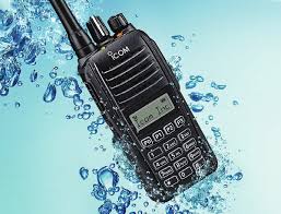ICOM IC-F2100D UHF 450-520MHz 16CH Digital NXDN 5W Radio digital y analogica sin pantalla IP67 Normas militares MIL-STD-810-G Precio + iva