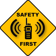 Motorola R7 MOTOTRBO™ Capable VHF 136-174 Mhz 1000CH Digital y Analogo 5W Radio digital FKP con pantalla y teclado completo El Poder de Ser Escuchado Precio +iva