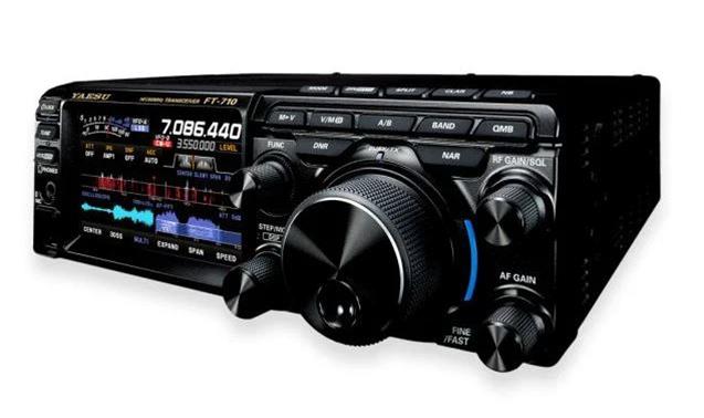 Yaesu FT-710 AESS Radio Móvil/Base 100W HF/50MHz SDR con FPGA y AESS, Pantalla TFT Táctil de 4.3", DVI-D, USB, SD, incluye altavoz SP40, Sintonizador Automático Precio + iva