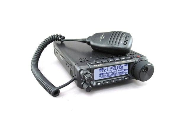 Yaesu FT-891 HF/50MHz 100W Compacto, liviano y con panel desmontable ¡Explora el Universo de la Radioafición! Precio +iva
