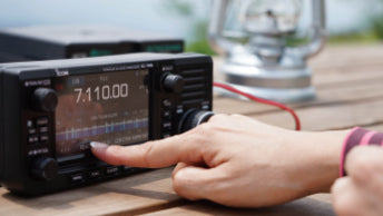 ICOM IC-705 Radio móvil base multimodo HF/50/144/440 MHz Rendimiento y funciones de "estación base" en la palma de la mano (Importación a pedido) Precio + iva