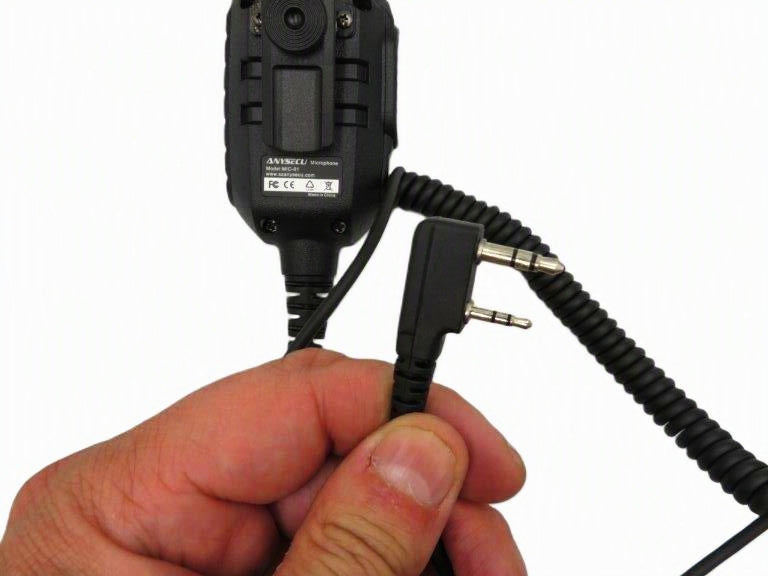 Anysecu MIC-K01 micrófono parlante remoto con luz estroboscópica y alarma de SOS para radios Kenwood Baofeng Inrico Wlan Wings Tesunho Precio + iva